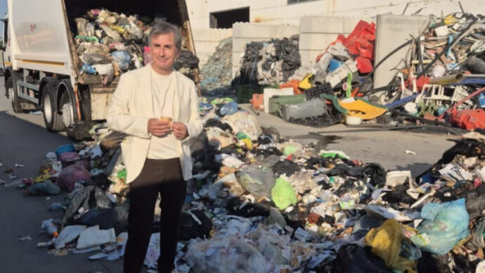 Vince un milione di euro a Million Day, ma butta il biglietto: ritrovato tra i rifiuti