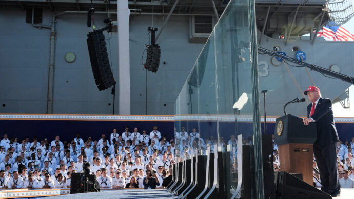 Il Congresso smonta la “Flotta d’oro” di Trump: “Costerebbe 275 miliardi e peserebbe troppo sui cantieri Usa”