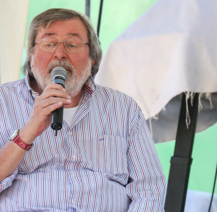 Addio Guccini, sei stato per noi cavalier senza paura di una solitaria guerra