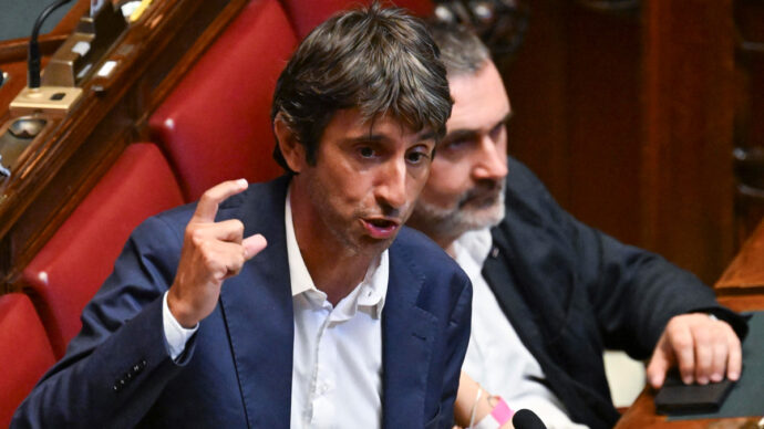 Melonellum, ora  FdI  respinge l’imbucato Ignazio dalle riunioni