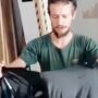 Copertina di I Vigili del Fuoco hanno ora una nuova divisa ma la maglia si scioglie a contatto con l’acqua