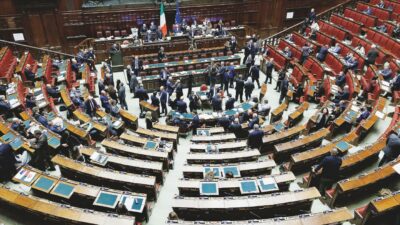 Copertina di Approvato il decreto giustizia- migranti