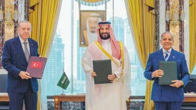 Copertina di Accordo di Difesa tra Arabia Saudita, Turchia e Pakistan: nasce la ‘Nato sunnita’ (che non piace a Usa e Israele)