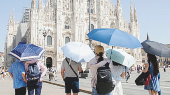 Con El Niño la siccità e i roghi aumentano, mentre i mari ardono