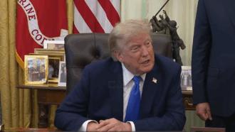 Copertina di “Pensavo che fosse facile risolvere la guerra in Ucraina, invece si è rivelata la più difficile”: così Donald Trump ai giornalisti