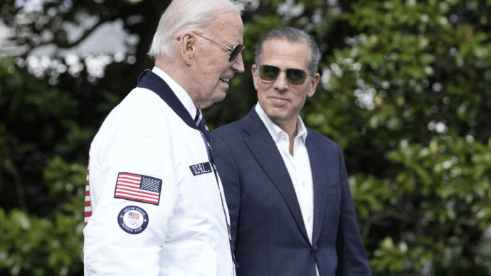 Joe Biden, il figlio Hunter alla Bbc: “Il cancro di mio padre si è diffuso. È molto doloroso e triste”