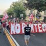 Copertina di No al Ponte sullo Stretto, 5mila in corteo a Messina: “Si chiuda la società concessionaria, spreca miliardi di soldi pubblici”