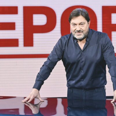 Copertina di La regia di FdI dietro gli attacchi a Report per far fuori Ranucci