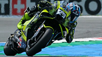 Copertina di MotoGp, a Silverstone trionfa Fernandez: un gran Bezzecchi è sul podio. Martin allunga e tenta la fuga | Ordine d’arrivo e nuova classifica