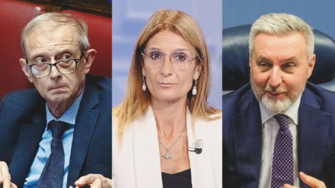 BiancaElly e i 7 nani bellicisti spacciati  per armata di 7mila