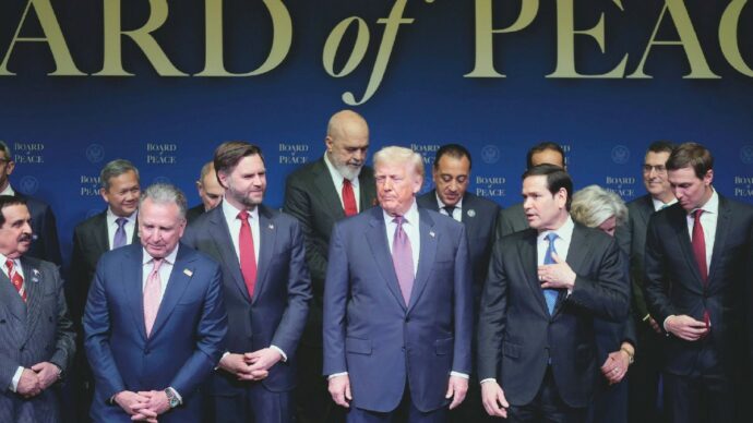 È un “flop of peace”: gli annunci  a ripetizione di Trump disdetti