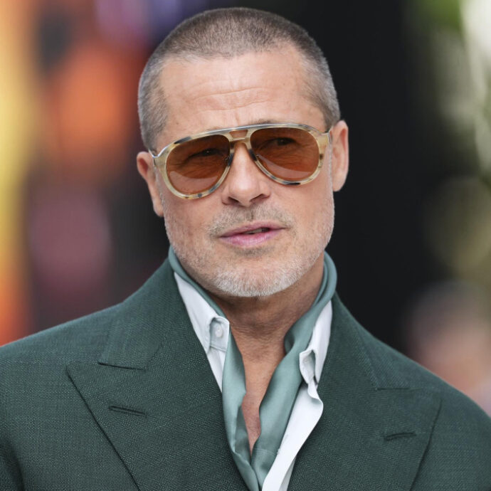 “Ho pensato al suicidio per un breve periodo, potevo sentire il freddo dell’acciaio del proiettile nella mia testa. Sembrava un sollievo”: le confessioni di Brad Pitt