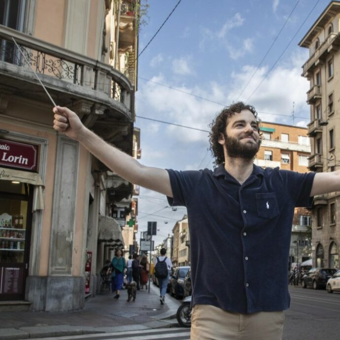 “La classica è più spirituale, ma tutti i generi hanno una funzione sociale. Avvicinare i ragazzi alla musica colta? I giovani vogliono emozioni autentiche, la responsabilità è nostra”