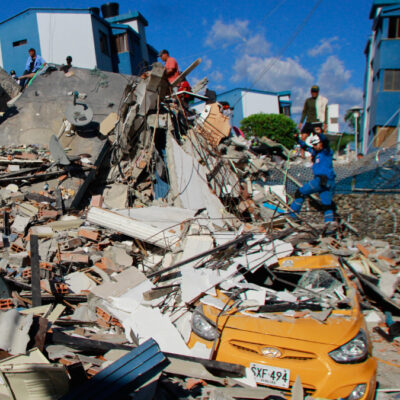 Copertina di Terremoto in Colombia, oltre 132 morti accertati, solo a Cali si stimano quasi 200 dispersi. Coprifuoco a Pereira e Cali, Usa e Venezuela annunciano l’invio di aiuti