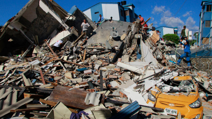 Terremoto in Colombia, almeno 132 morti e 570 feriti. Coprifuoco a Pereira e Cali, Stati Uniti e Venezuela annunciano l’invio di aiuti