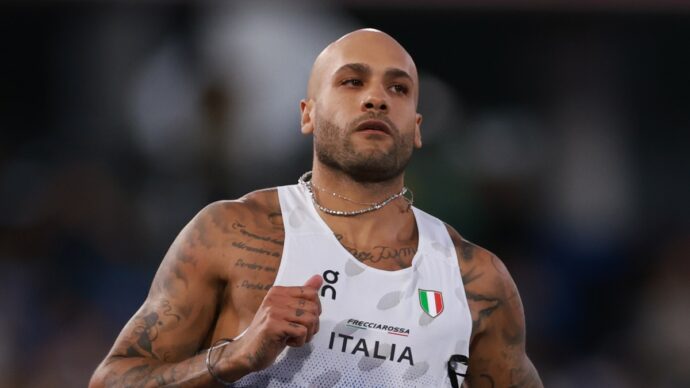 Choc Jacobs: si ferma a metà gara in finale dei 100 metri agli Europei. “Sentito un fastidio, ero pronto a rompermi qualsiasi cosa”