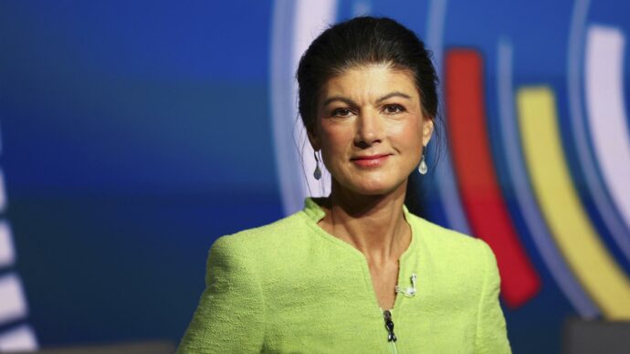 Germania, prima apertura all’estrema destra di AfD. Sahra Wagenknecht pronta all’alleanza per il voto in Sassonia: “L’obiettivo è cacciare la Cdu”