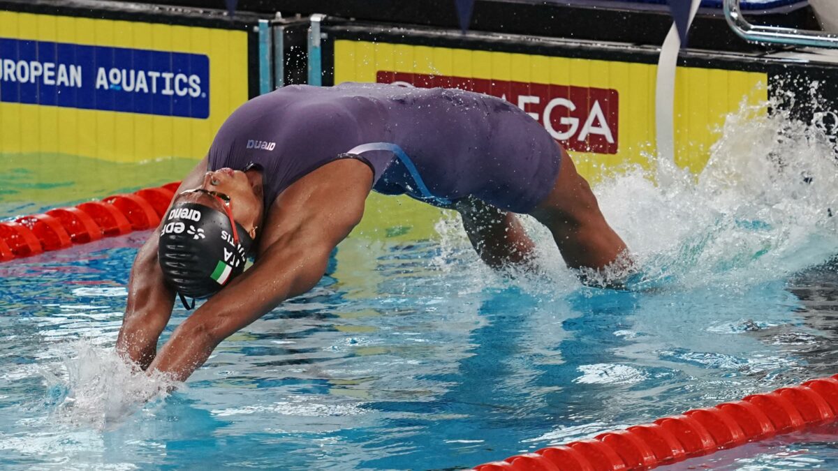 europei di nuoto sara curtis batte il record del mondo nei 50 metri dorso adesso 232 in finale da Ilfattoquotidiano.it europei di nuoto sara curtis batte il record del mondo nei 50 metri dorso adesso 232 in finale