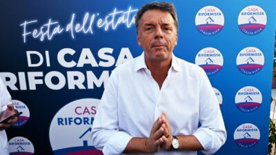 Copertina di Renzi è il Vannacci del centrosinistra: può far perdere fino al 4%