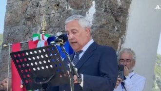 Tajani a Stazzema, la prima volta del governo Meloni: "L'Europa attraversata da estremismo e intolleranza"