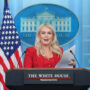 Copertina di La portavoce della Casa Bianca Karoline Leavitt lascerà l’incarico a fine agosto. Trump: “Resterà come mia consigliera esterna”