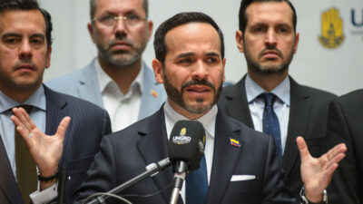 Copertina di Terremoto in Colombia, il presidente De La Espriella rischia di ostacolare i soccorsi con militarizzazione e transizione amministrativa bloccata