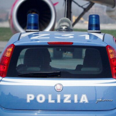 Copertina di Evaso dalla Rsa: è un paese di vecchi, e lo sono pure i criminali