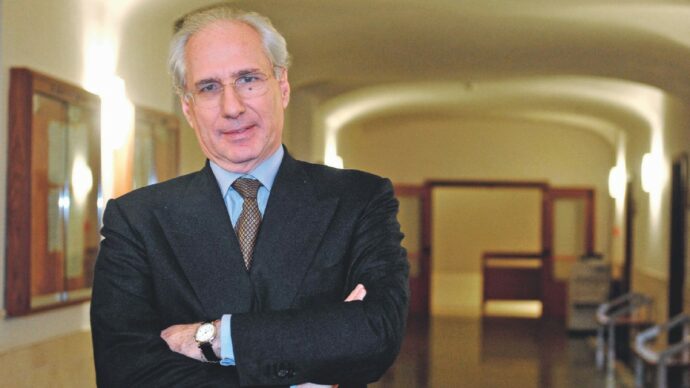 Stretto Spa, stipendi in volo. Fino al 2028   l’ad Ciucci cumulerà  il suo con la pensione