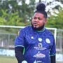 Copertina di “Non è che ieri ho deciso: sono stufo di fare video, voglio fare il calciatore”: un club honduregno ingaggia un portiere-influencer, è polemica