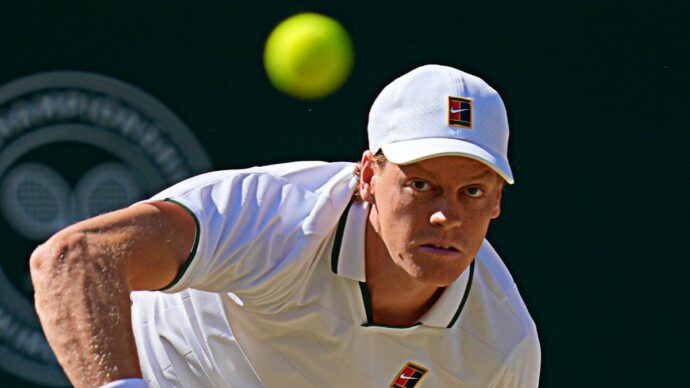 Sinner assente a Cincinnati come cambia il ranking Atp. L’Italia sorride: 4 azzurri nella top 20 | La nuova classifica