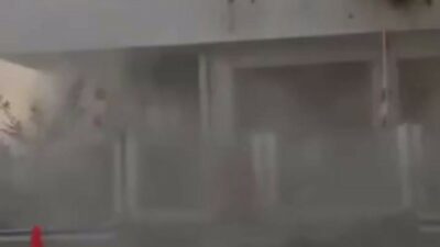 Copertina di Indonesia, il terremoto fa crollare gli edifici: la gente si rifugia in strada tra le urla