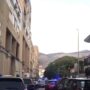 Copertina di Uomo di 45 anni trovato morto allo Zen di Palermo. Aggredito con un cacciavite: forse ha sorpreso i ladri nei box