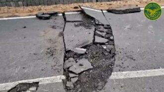 Copertina di Terremoto 3.9 a Linguaglossa (Catania), fratturata la strada per Piano Provenzana