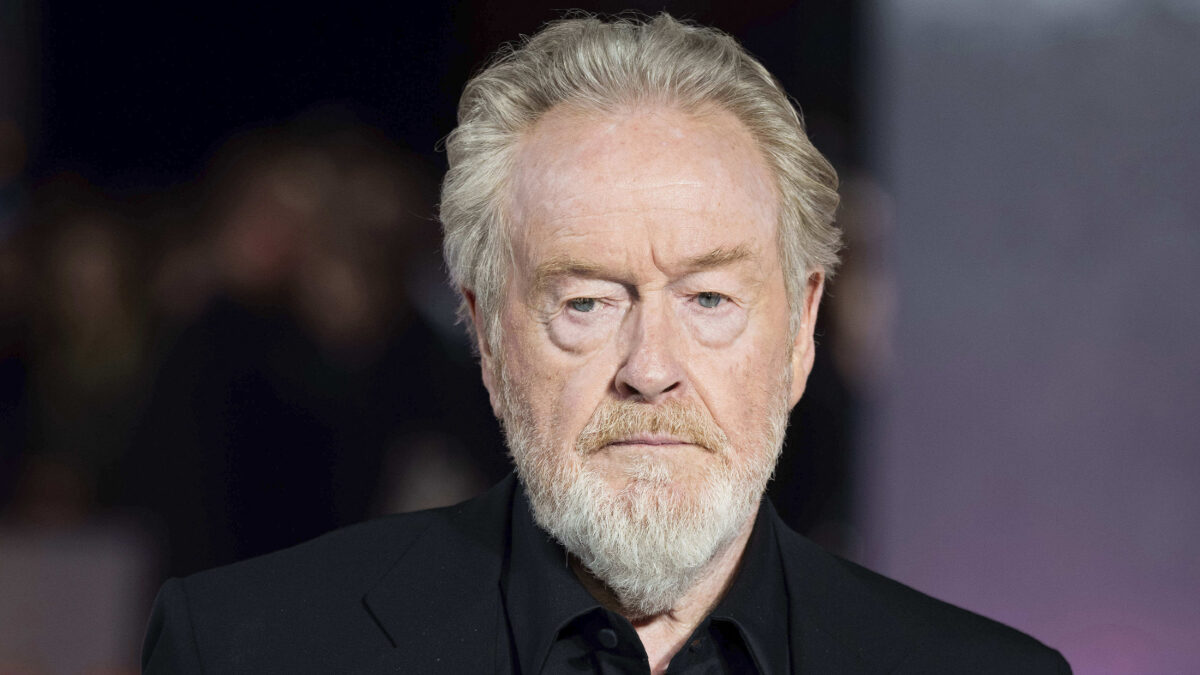 “Da situazioni di mer*a può nascere qualcosa di buono, è scioccante quanto gli esseri umani possano essere stupidi. Pensione? Una condanna a morte”: così Ridley Scott