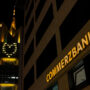 Copertina di Bloomberg: “Funzionari di Berlino aprono alla vendita a Unicredit della quota del governo tedesco in Commerzbank”