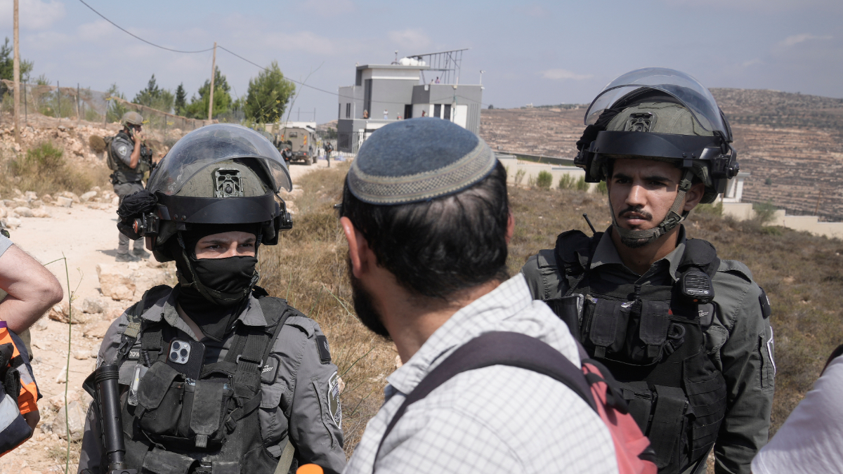 israele vuole trasferire il controllo sui coloni dall8217esercito alla polizia di ben gvir che esulta e8217 un passo verso l8217annessione da Ilfattoquotidiano.it israele vuole trasferire il controllo sui coloni dall8217esercito alla polizia di ben gvir che esulta e8217 un passo verso l8217annessione