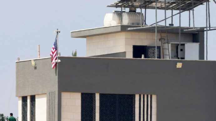 Qusra: neppure la bandiera Usa riesce a fermare i coloni violenti