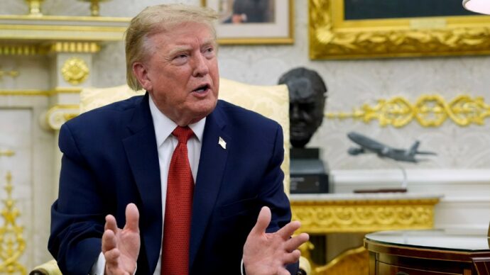 Trump: “Hormuz territorio nostro”. Ma in patria perde alleati e consensi