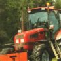 Copertina di Tre morti sul lavoro in 24 ore: due schiacciati dai trattori in Trentino e Lombardia e un 60enne caduto da 10 metri in Umbria
