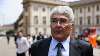 Copertina di “La Lega al governo ha danneggiato il Nord. I veri militanti ora traggano le loro conclusioni”: l’ex ministro Castelli contro Salvini