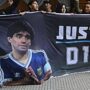 Copertina di Morte Maradona: “I medici ignorarono i segnali d’allarme, nessuno andò a vedere da cosa derivasse quel gonfiore”. La testimonianza al processo