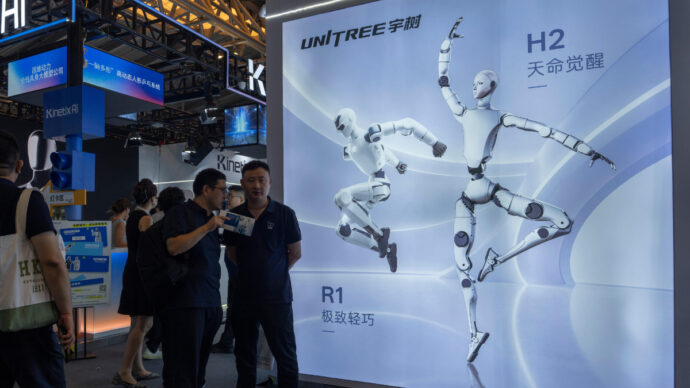 Il produttore cinese di robot umanoidi Unitree Robotics debutta col botto in borsa a Shanghai: il valore sale fino a +629%