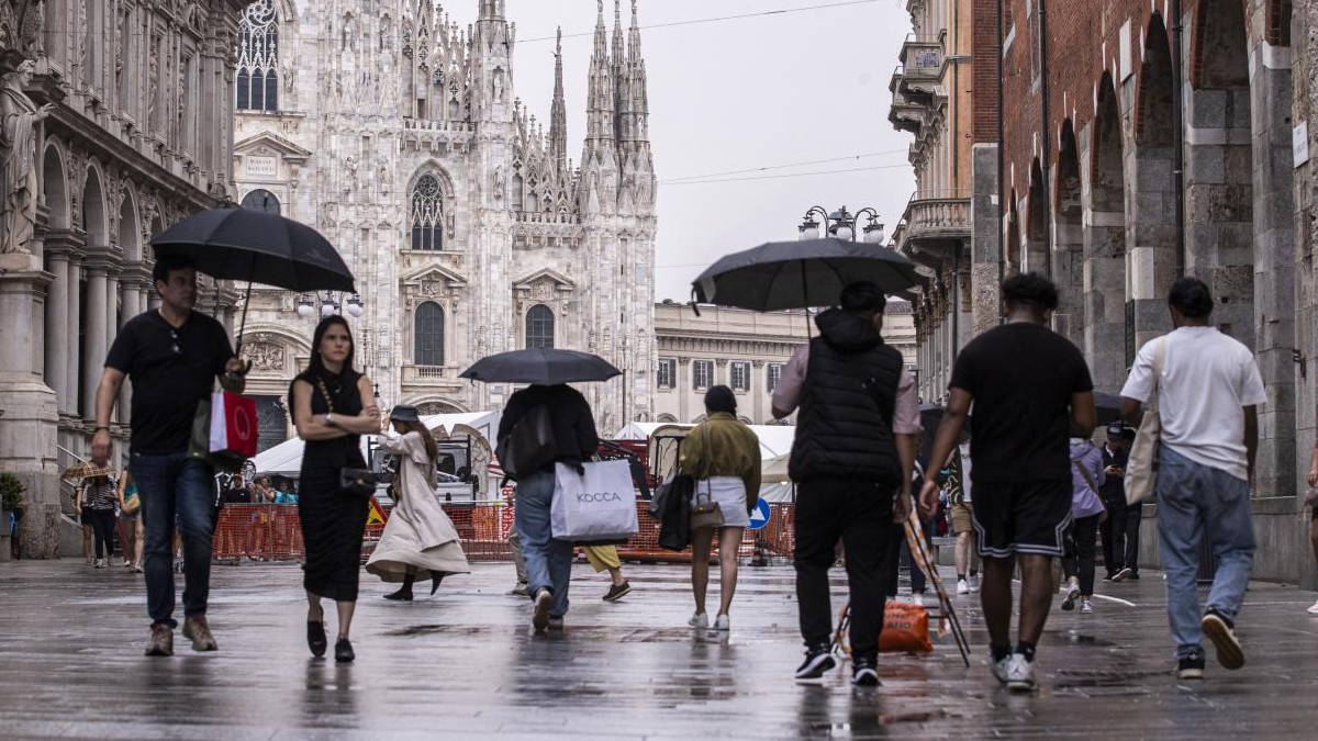 maltempo chiavari sommersa dall8217acqua allerta arancione in lombardia in toscana e in veneto gialla in piemonte e in tutto il centro nord da Ilfattoquotidiano.it maltempo chiavari sommersa dall8217acqua allerta arancione in lombardia in toscana e in veneto gialla in piemonte e in tutto il centro nord
