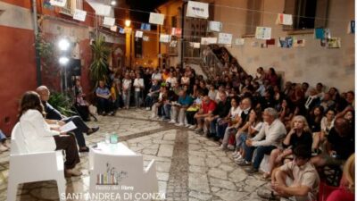 Copertina di Ritorna la ‘Festa del Libro’ di Sant’Andrea di Conza, borgo-gioiello dell’Irpinia. Tra i nomi in cartellone Saviano, De Gregorio e il nostro Iurillo