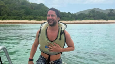 Copertina di Morto a 38 anni Massimiliano Gatti, è caduto durante una vacanza in Messico. La madre: “Le scale dell’albergo non erano in sicurezza”
