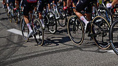 Copertina di “Gli ha puntato una pistola”: minaccia choc a tre ciclisti 16enni, tra cui la promessa Magagnotti. “Vi ammazzo tutti”