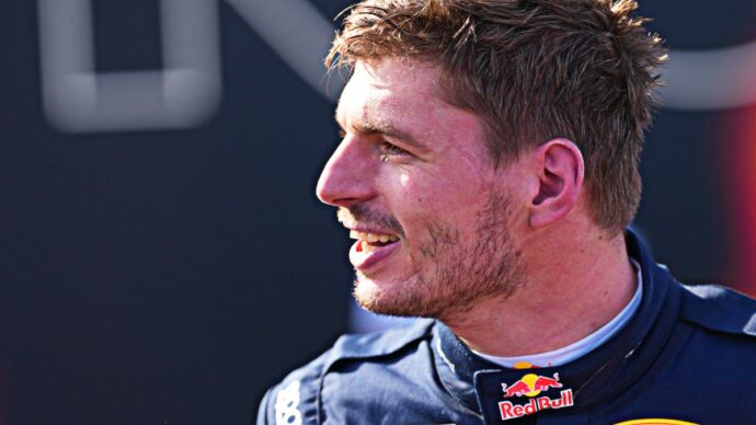 Verstappen, rinnovo a sorpresa con Red Bull fino al 2030: perché ha scelto di restare proprio nel momento più difficile