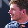 Copertina di Verstappen, rinnovo a sorpresa con Red Bull fino al 2030: perché ha scelto di restare proprio nel momento più difficile