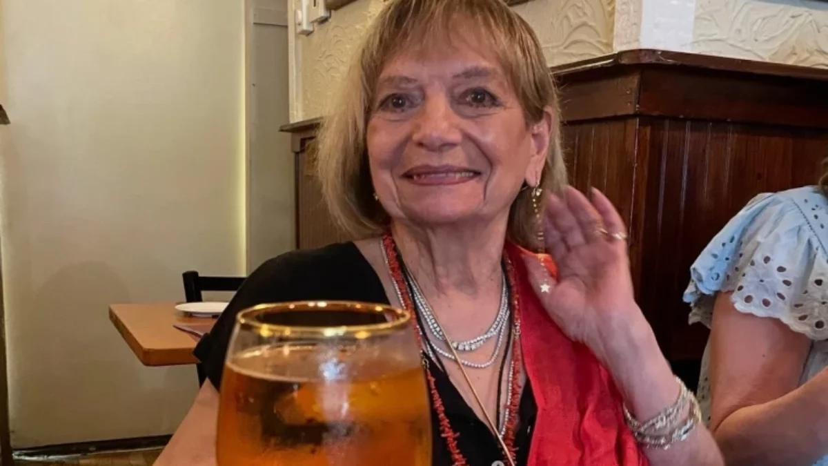 “Ho 101 anni, guido, lavoro mi alleno e ballo. Il mio segreto? Mangio un uovo tutti i giorni a colazione e una birra a settimana”: la ricetta di longevità di Anne Angioletti