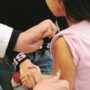 Copertina di Bimba morta di difterite a Palermo, gli igienisti: “Controllate le vaccinazioni prima del ritorno a scuola”. La Sicilia è ultima per copertura